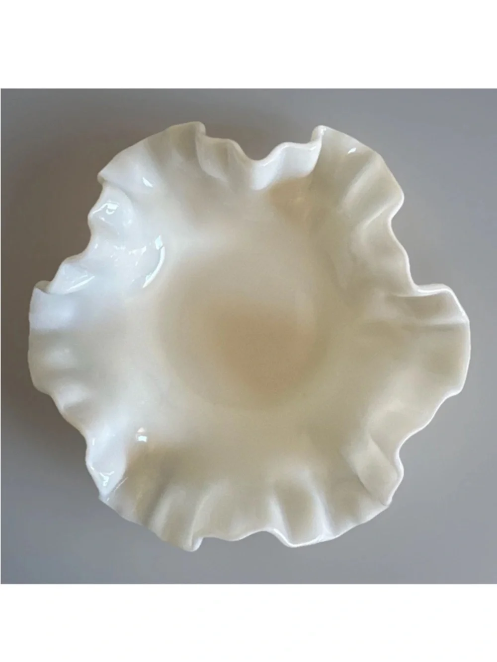 Vintage Fenton White Milk Glass Hobnail Ruffled‎ Edge Candy Dish Fruit Bowl 6